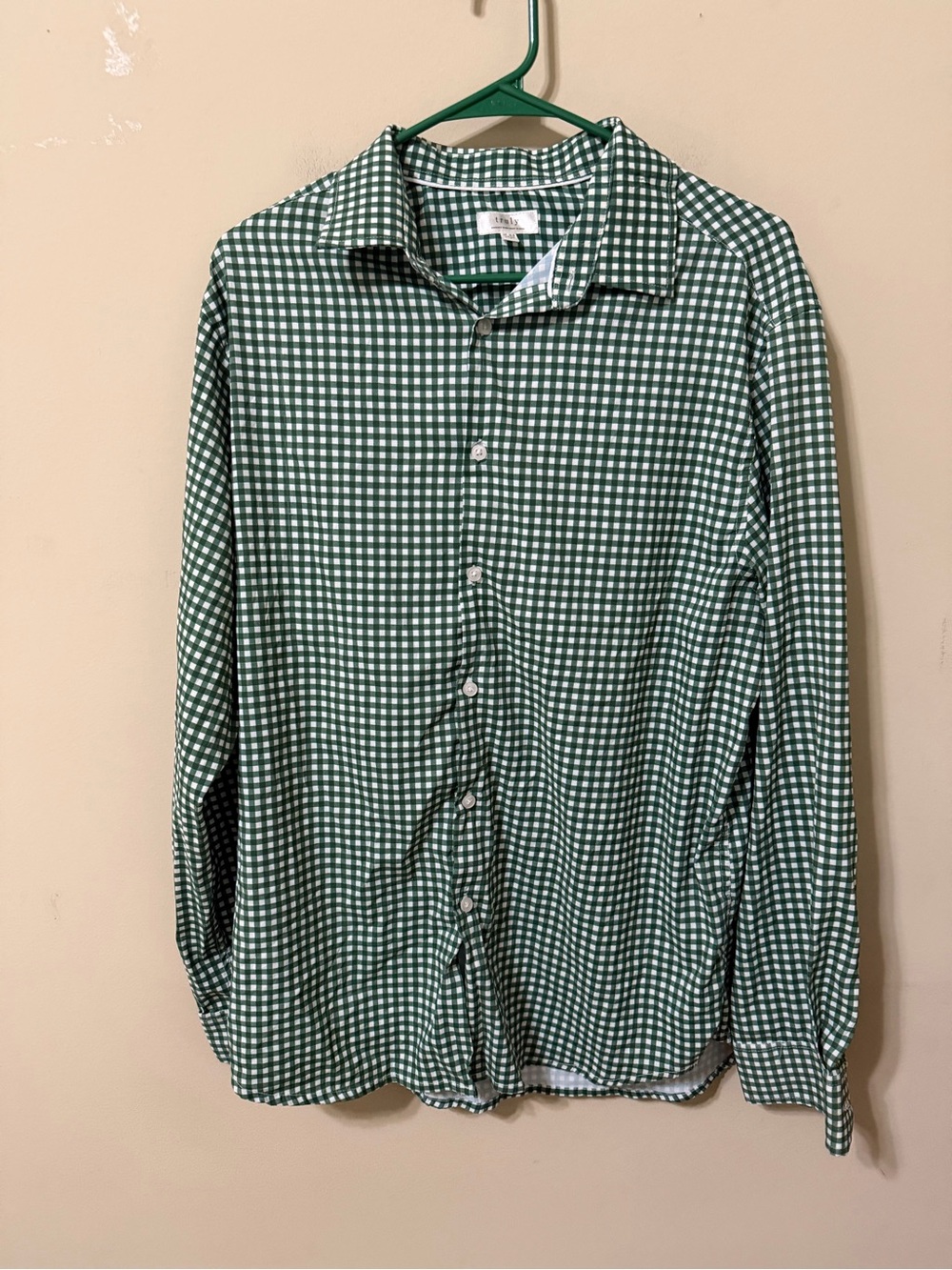 Truly large 34/35 Men's Green Gingham Button-Up Shirt nwot soft silky feel